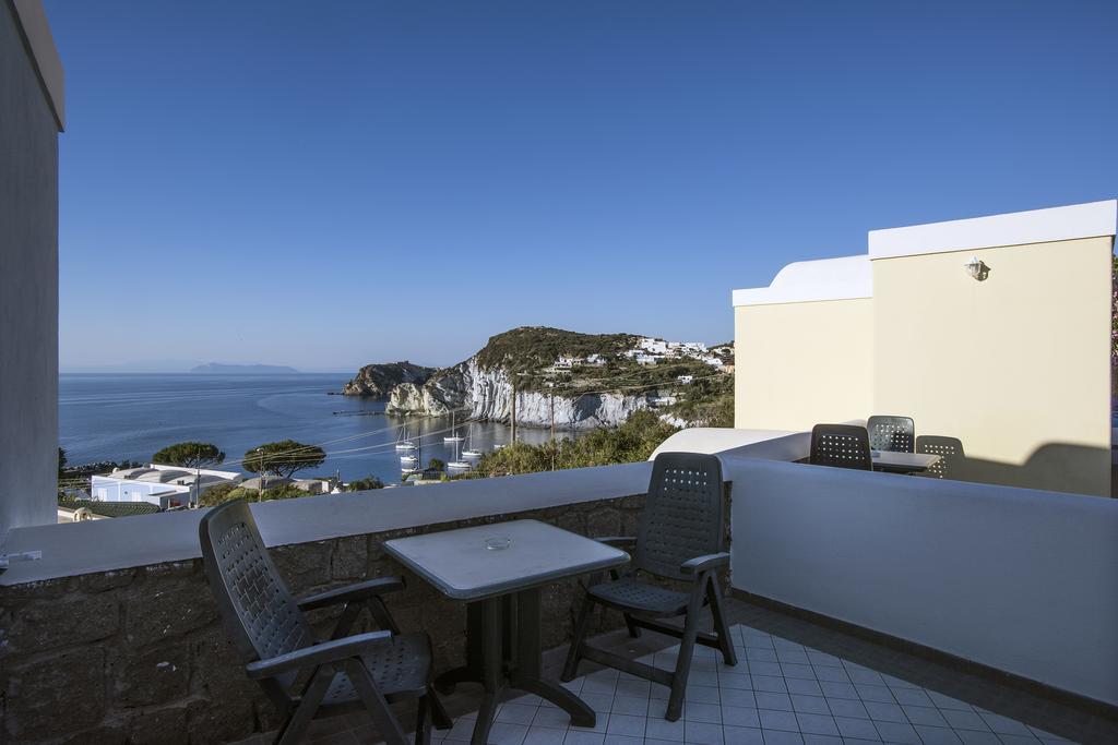 Hotel Villaggio Dei Pescatori Πόντσα Εξωτερικό φωτογραφία