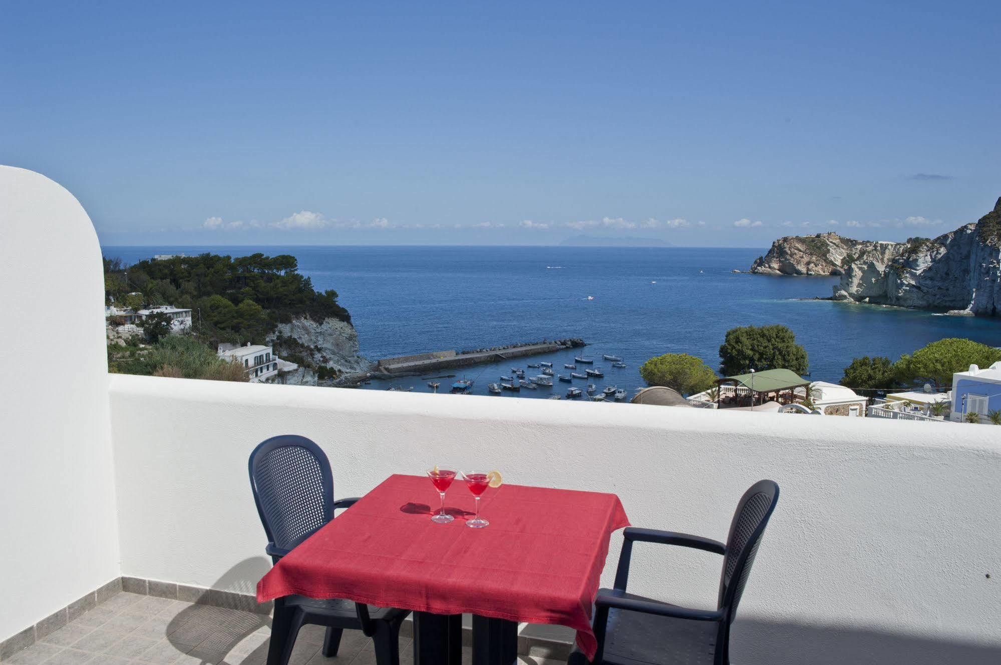 Hotel Villaggio Dei Pescatori Πόντσα Εξωτερικό φωτογραφία